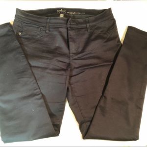 Women’s mid rise skinny pants